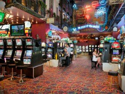 Earn free spins as you play